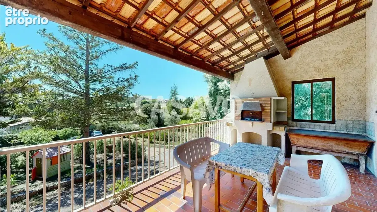 Vente Maison 4 pièces de 120m² - 83630 Régusse - photo 2