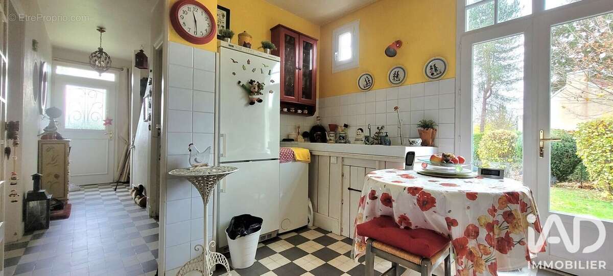 Maison 98 m² à Chaumont-En-Vexin  - photo 6