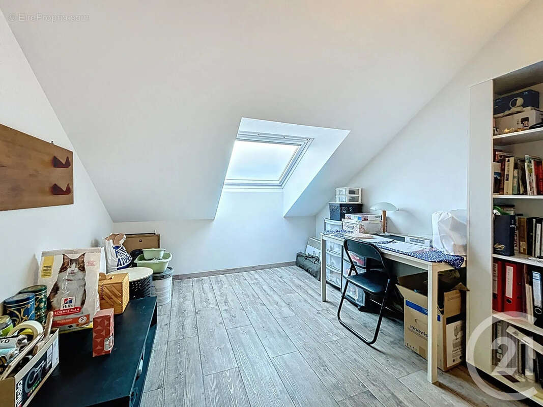 Appartement à MOISSY-CRAMAYEL