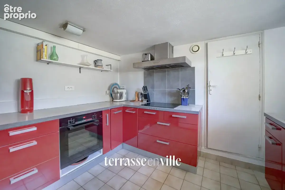 Ceyreste - rez-de-jardin - t3 - 76 m2 - jardin 540 m2 - vue degagee sur le vallon - 399 000 € - photo 12