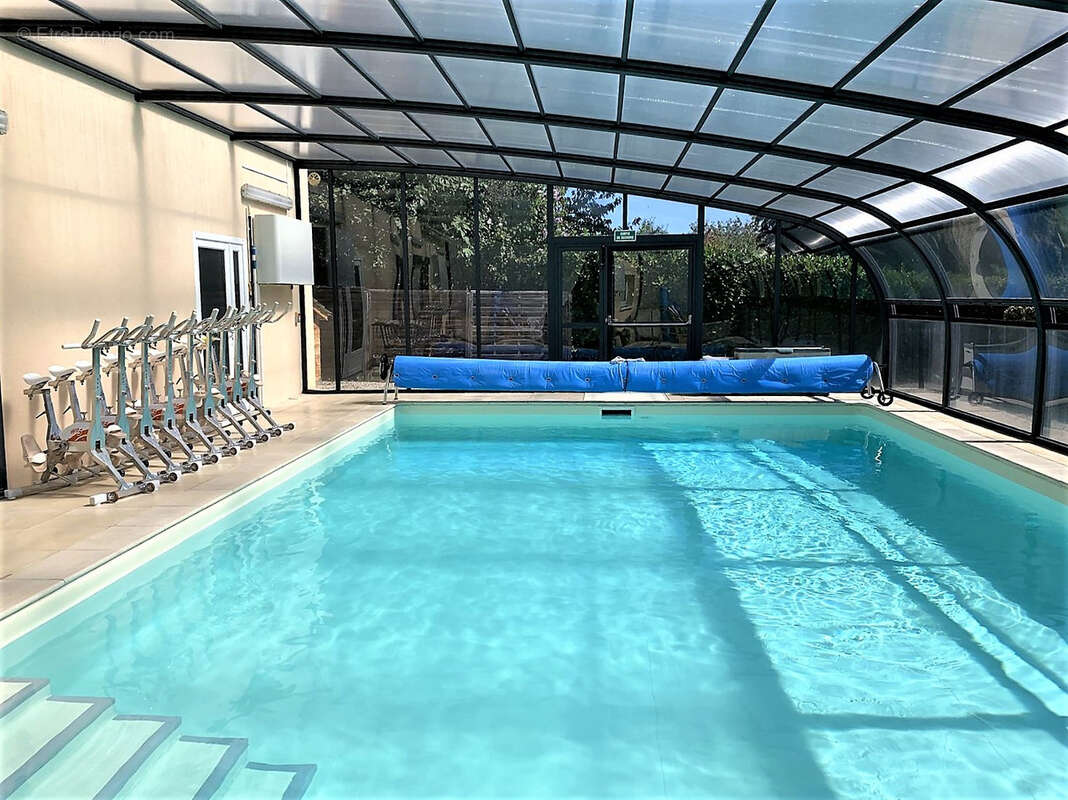 Maison à TERRASSON-LAVILLEDIEU