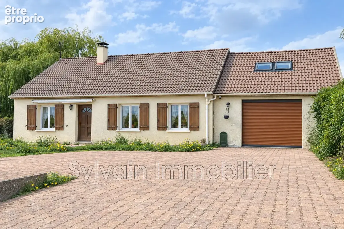 Photo Maison à Savignies au prix de 168 000€