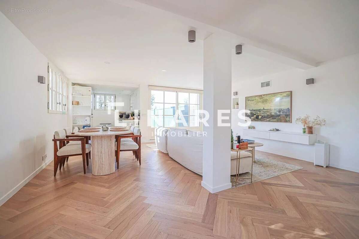 Appartement à MARSEILLE-9E