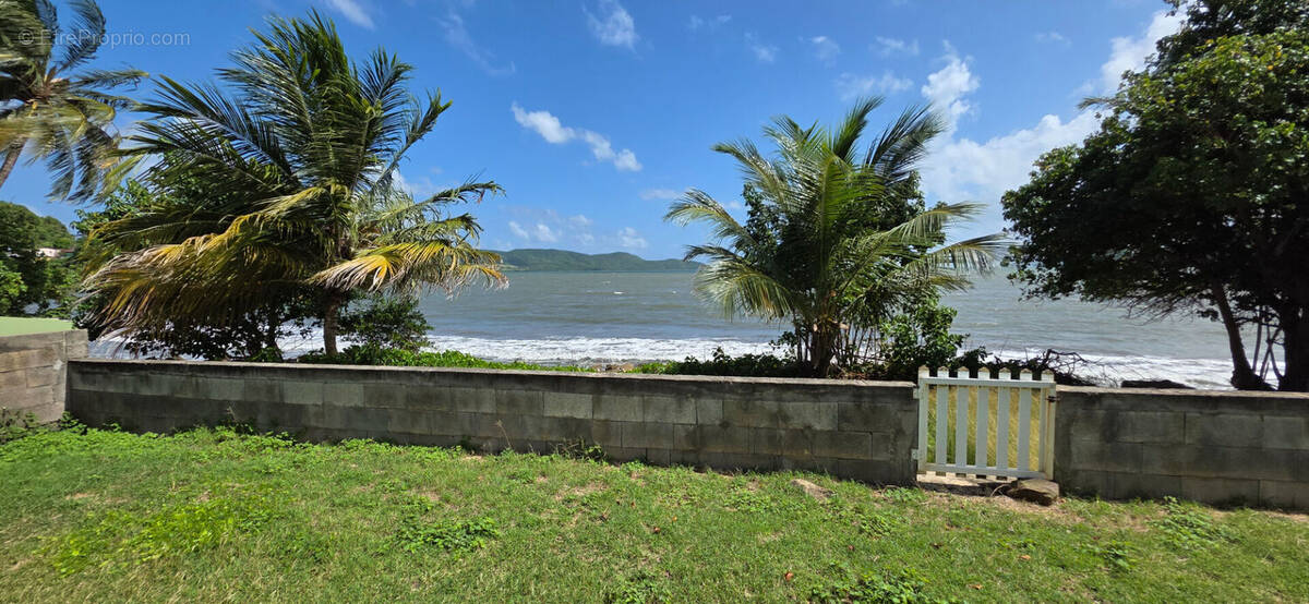 Maison à LA TRINITE