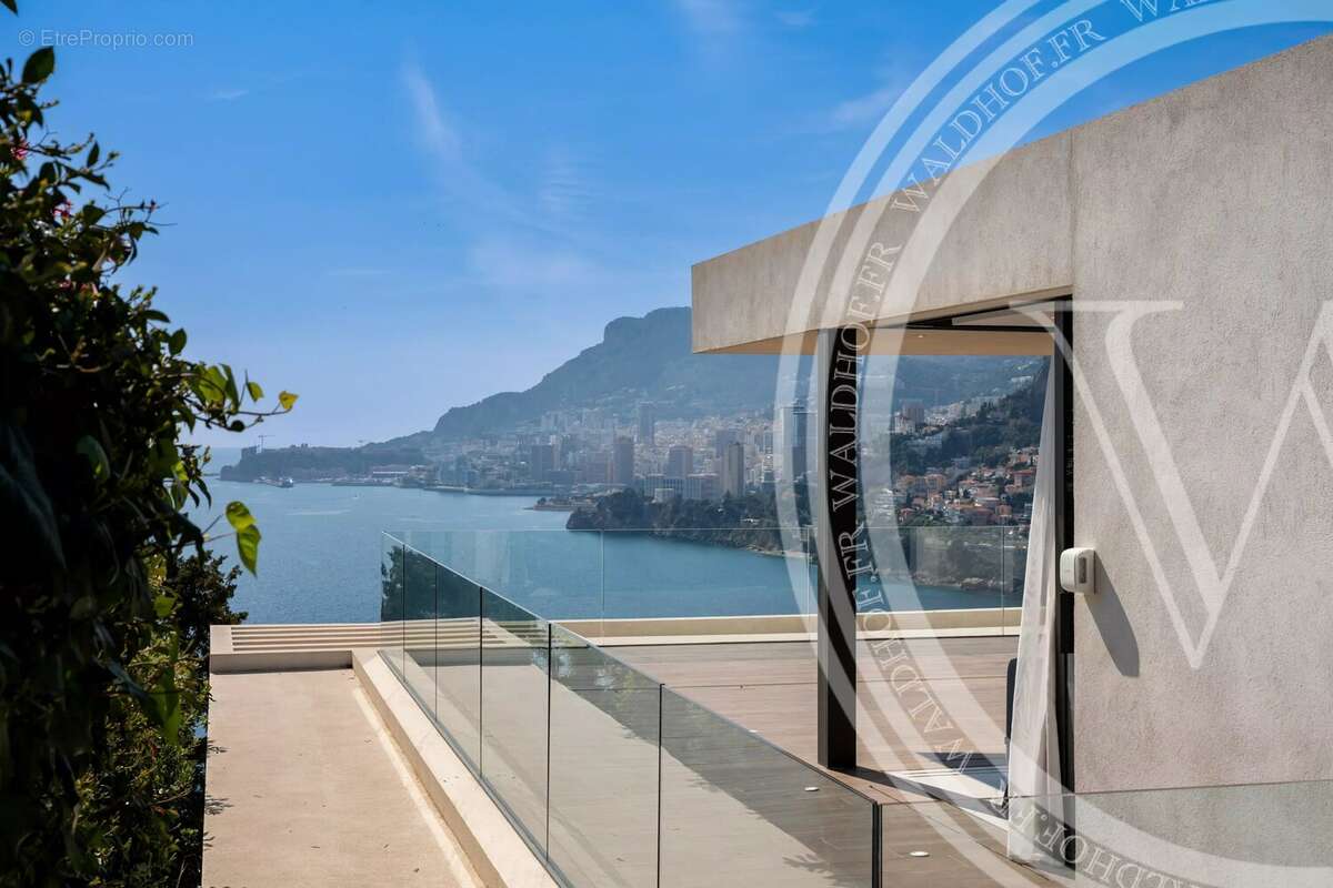 Maison à ROQUEBRUNE-CAP-MARTIN