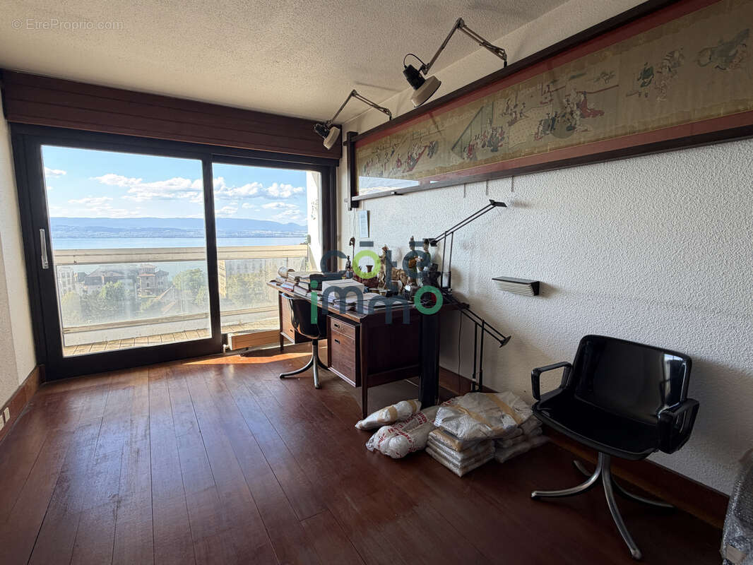 Exclusivite thonon t4 avec terrasse, vue lac et 2 garages - photo 9