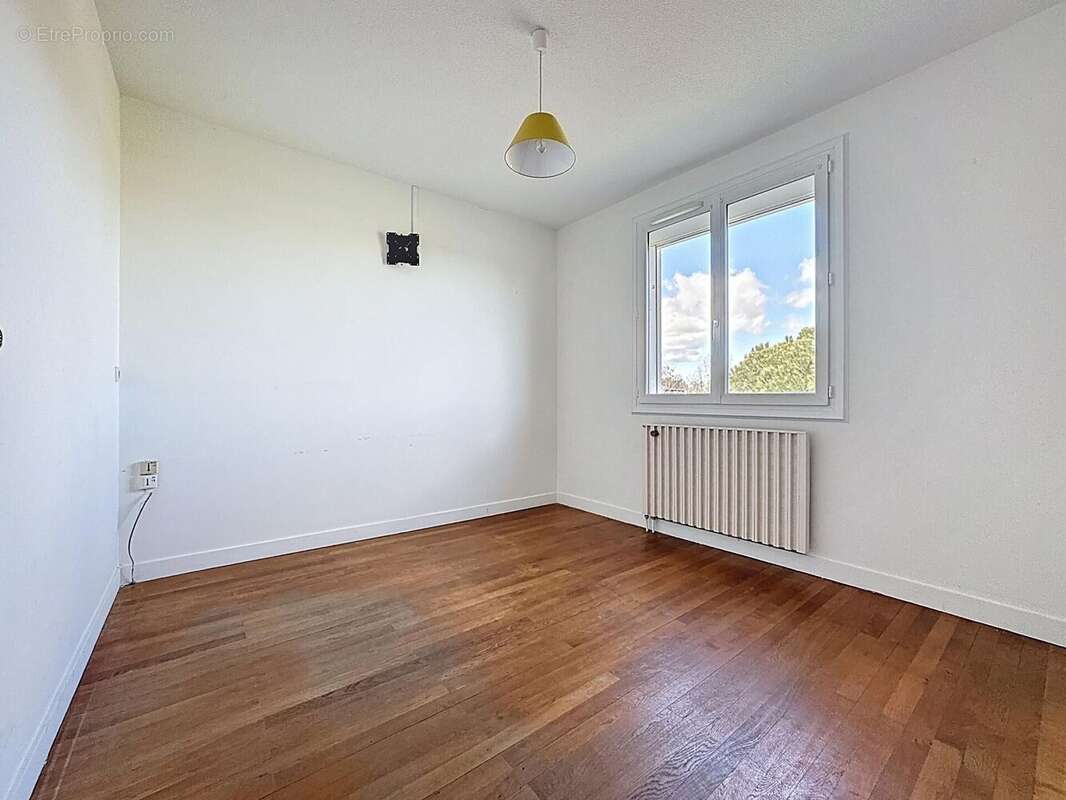 Photo 6 - Maison à LA CHAPELLE-SAINT-LAURENT