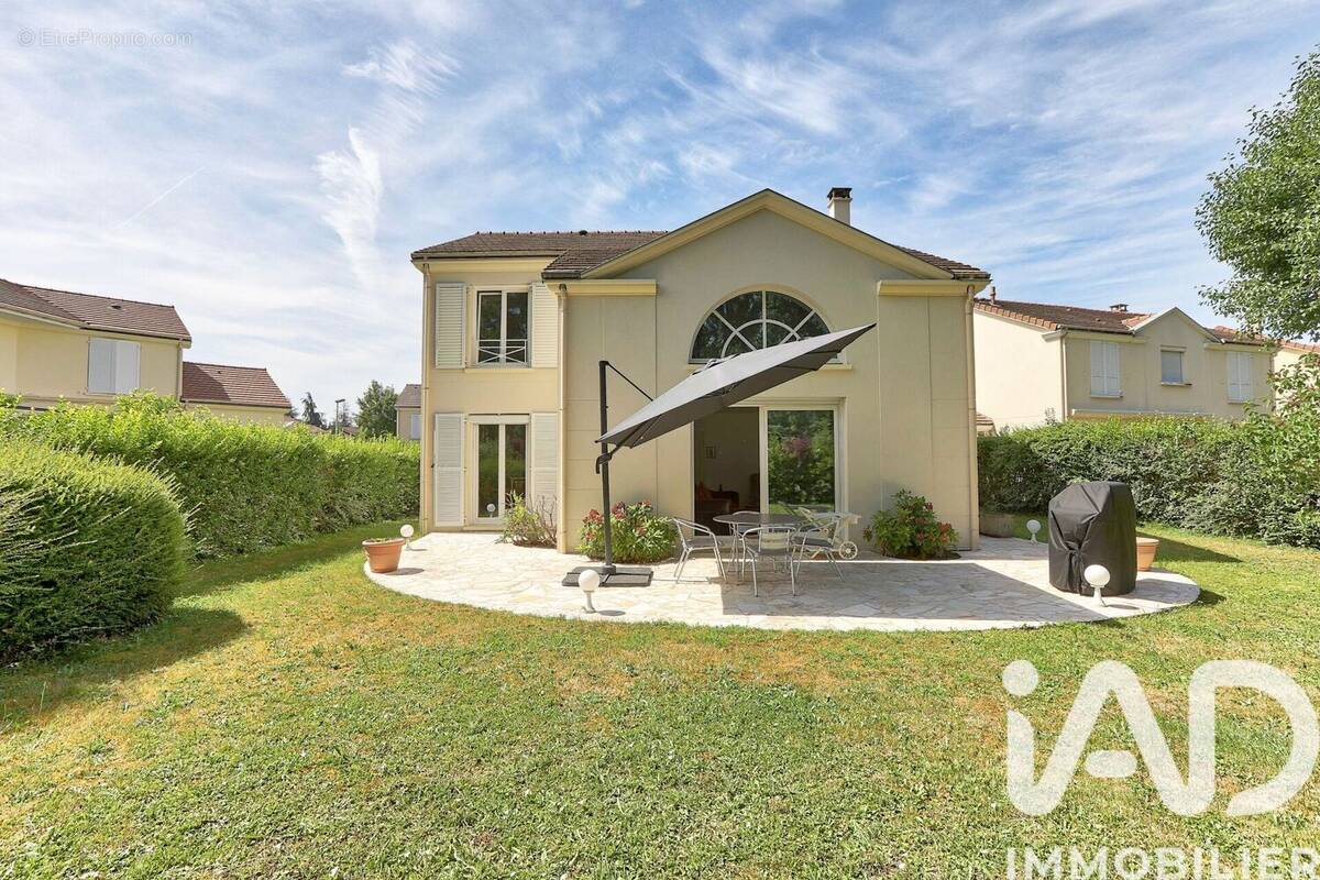 Photo 1 - Maison à BONDOUFLE