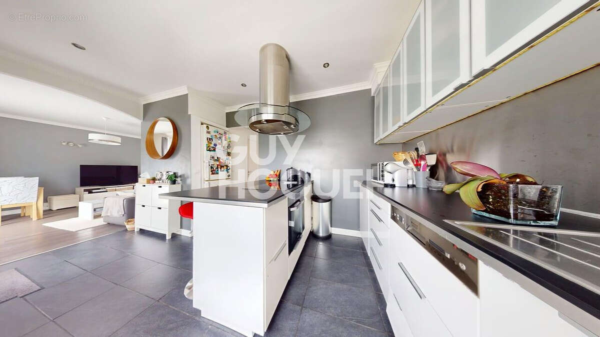 Maison à SAVIGNY-SUR-ORGE