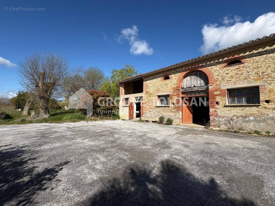 Maison à CARAMAN