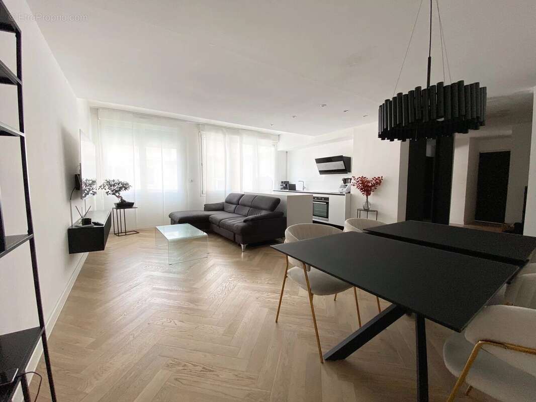 Appartement à CAGNES-SUR-MER