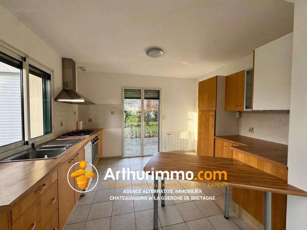 Maison à LA GUERCHE-DE-BRETAGNE
