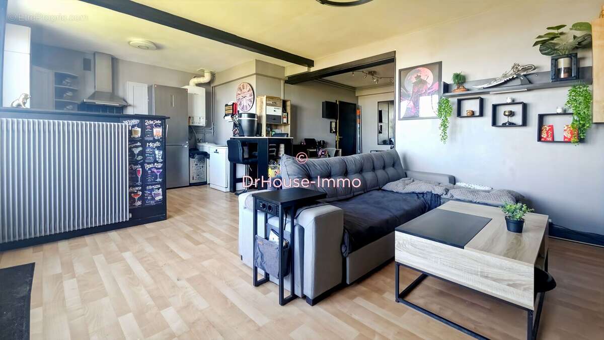 Appartement 61 m² à Nozay  - photo 16