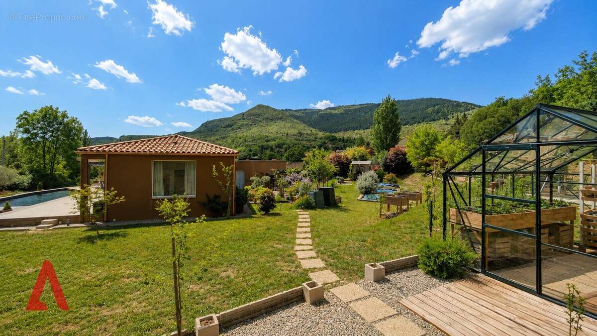 Joncels  hameau de joncelets  superbe villa contemporaine avec piscine  140 m²  terrain 4 450 m²un véritable havre de paix au - photo 15