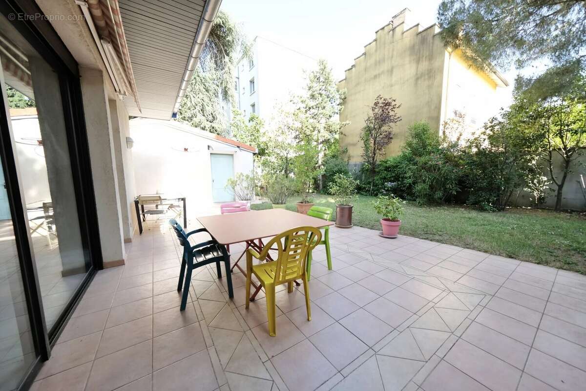 Maison à LYON-8E