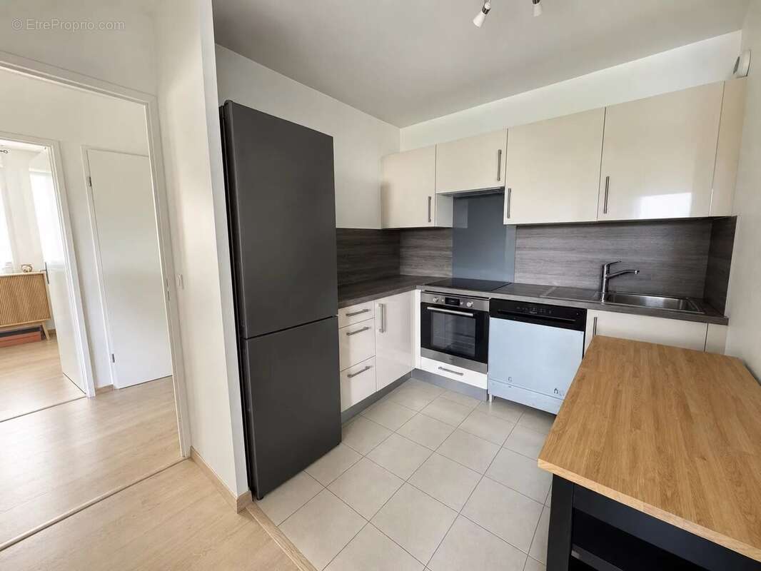 Appartement à LE PLESSIS-TREVISE