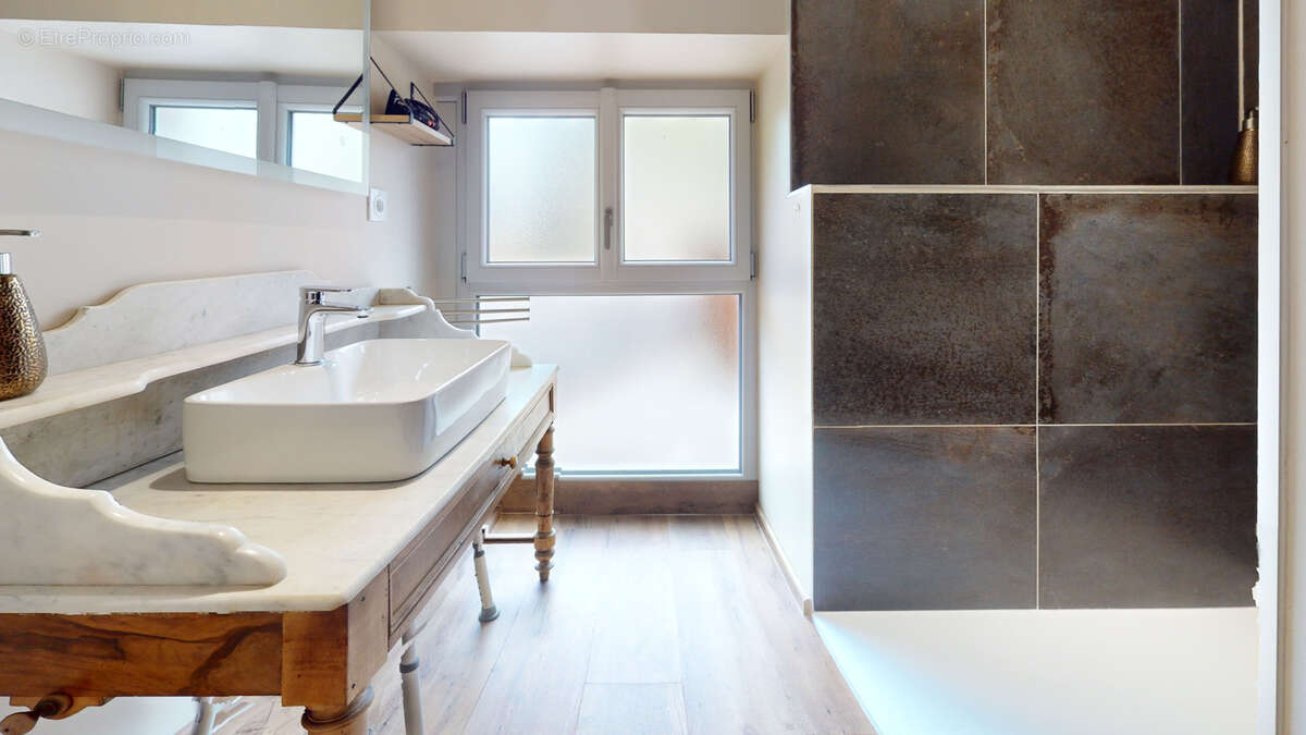 Commerce à ORCHAMPS