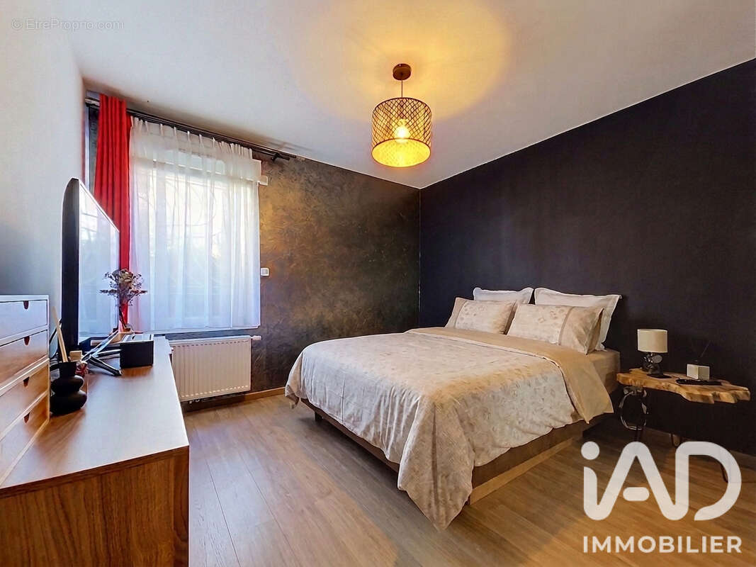 Appartement 93 m² à Saint-Julien-En-Genevois  - photo 9