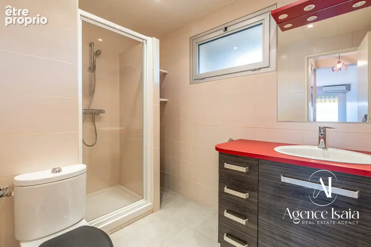 Appartement 1 pièce 29 m² à vendre à Le Lavandou (83980) - photo 8