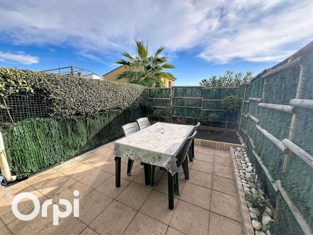 Appartement à VILLENEUVE-LOUBET