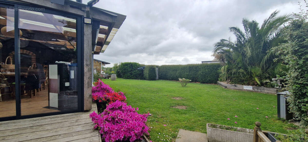 Maison à GRANDCAMP-MAISY