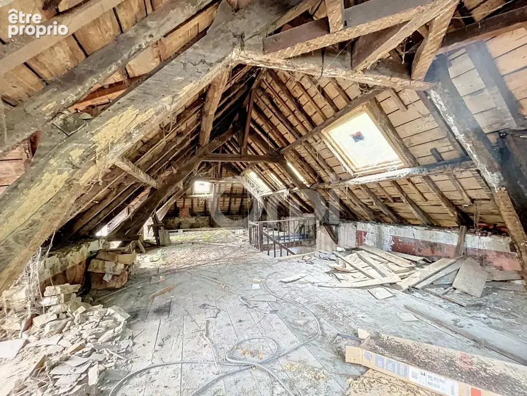Immeuble à vendre, idéalement située à Saint-Hilaire-Peyroux, entre Brive et Tulle - photo 15