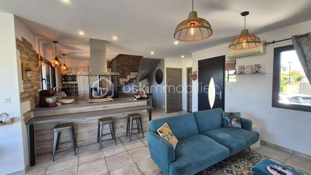 Maison à SAINT-CYPRIEN