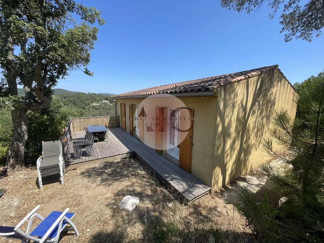 Maison à MONTAUROUX