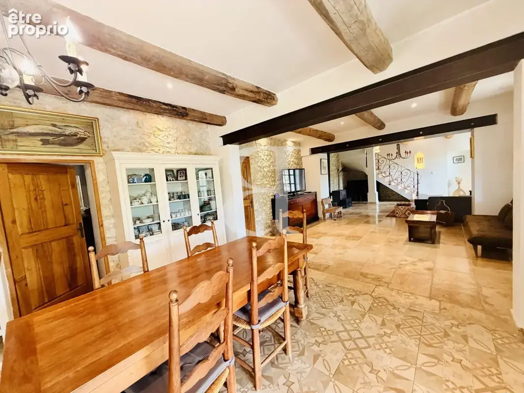 Maison 5 pièces 211 m² à vendre à Verquieres (13670) - photo 9