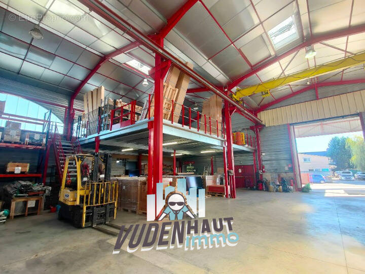 Commerce à BEAUZELLE