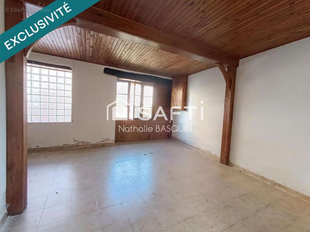 Maison 101 m² à Genouilly  - photo 9