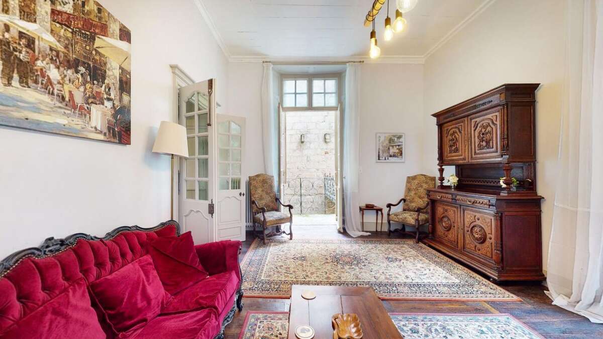 Appartement Périgueux 143 m2 dans hôtel particulier - photo 6