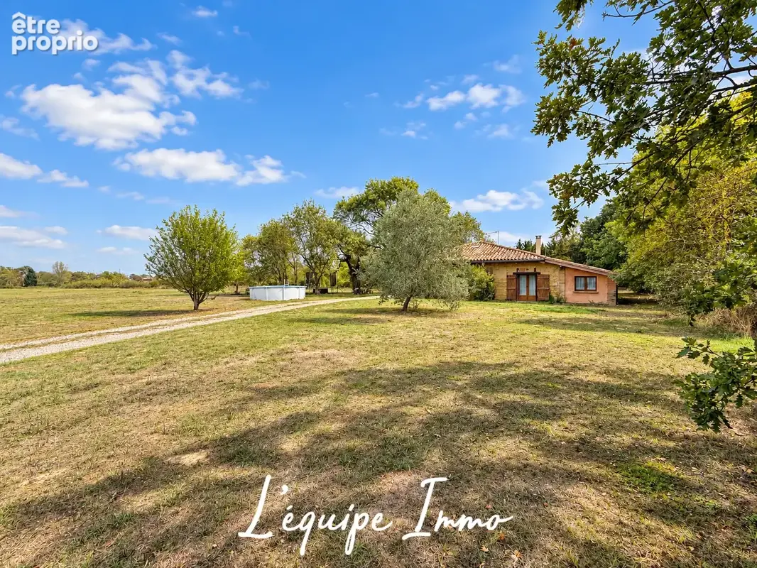 Ancienne ferme T5 de 173 m2 sur 3,2 hectares - photo 1