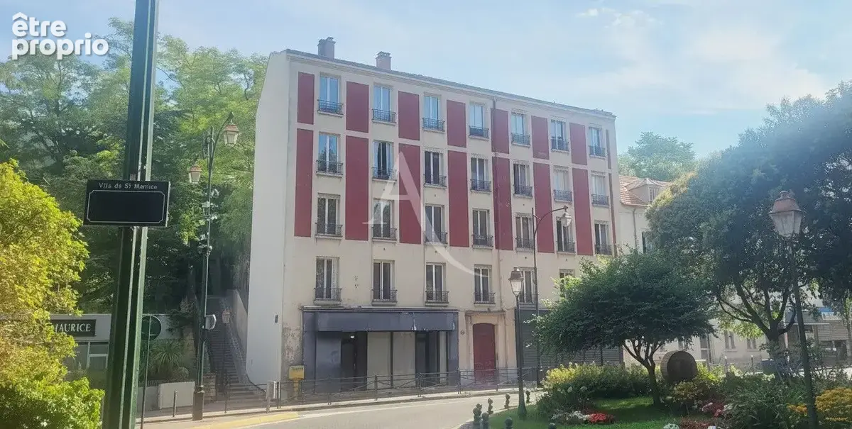 Appartement Saint Maurice Quartier Montgolfier 5 pièce(s) 80m² - photo 11