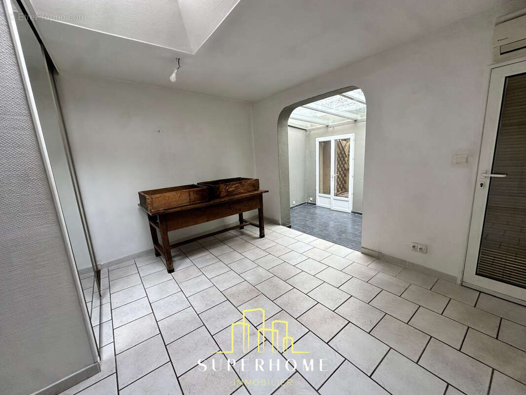 Maison à MARSEILLE-6E