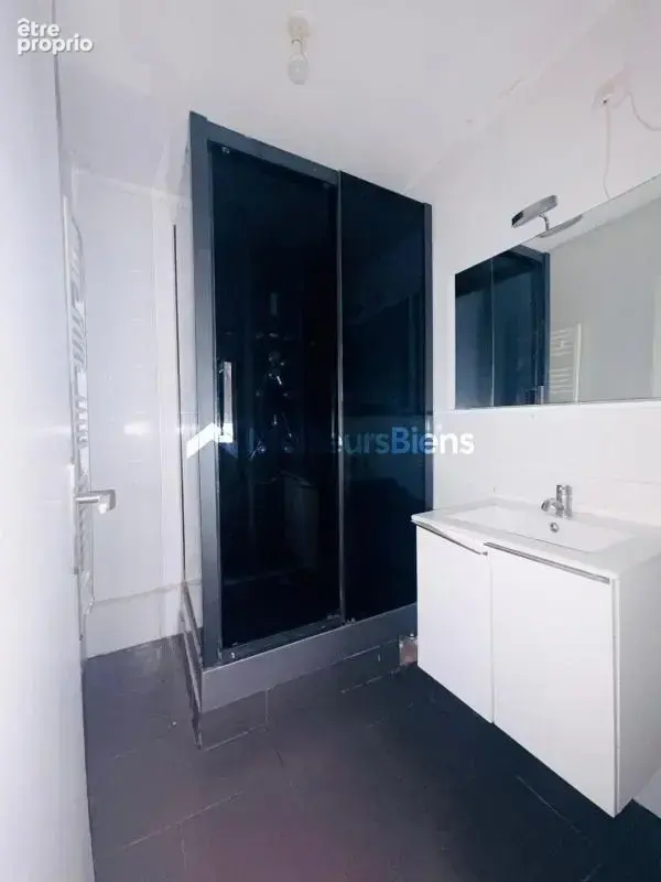 Appartement T4 de 81 m² au Mée-sur-Seine avec jardinet - photo 11