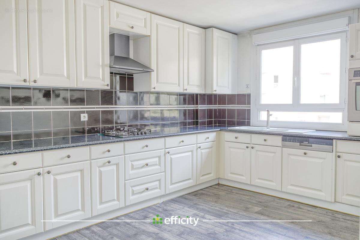 Appartement à VILLEURBANNE