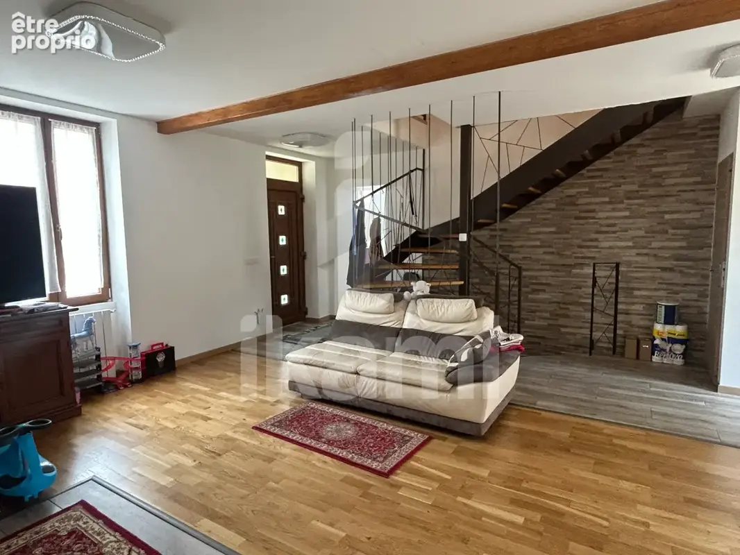 Maison familiale rénovée 165 m2 avec jardin et 5 chambres   Saint-Rambert-d’Albon - photo 3