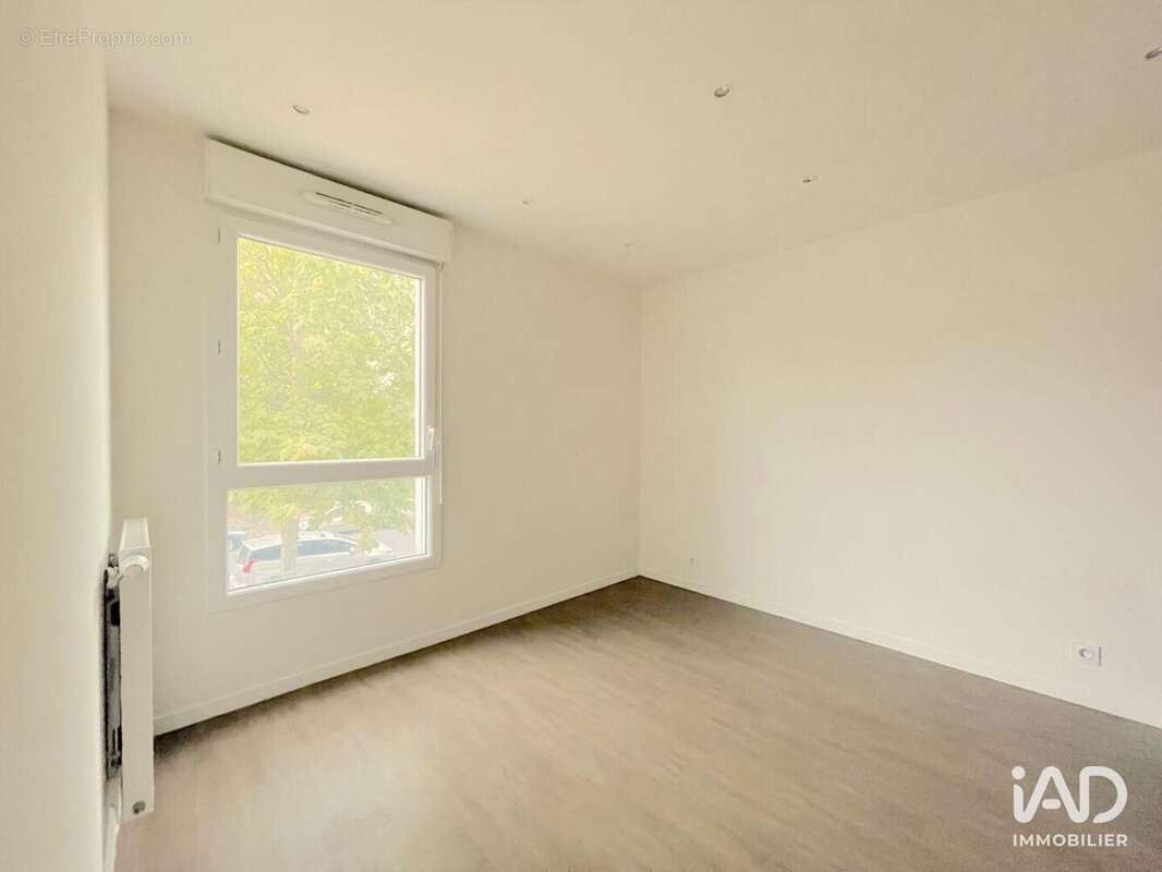 Photo 6 - Appartement à VIGNEUX-SUR-SEINE
