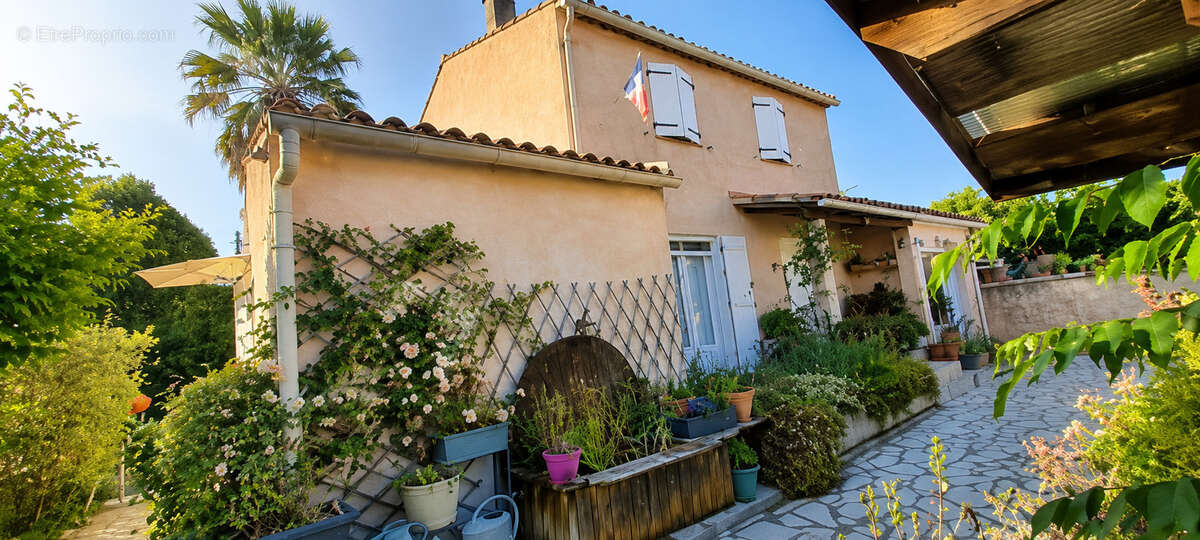 Maison à PIGNANS
