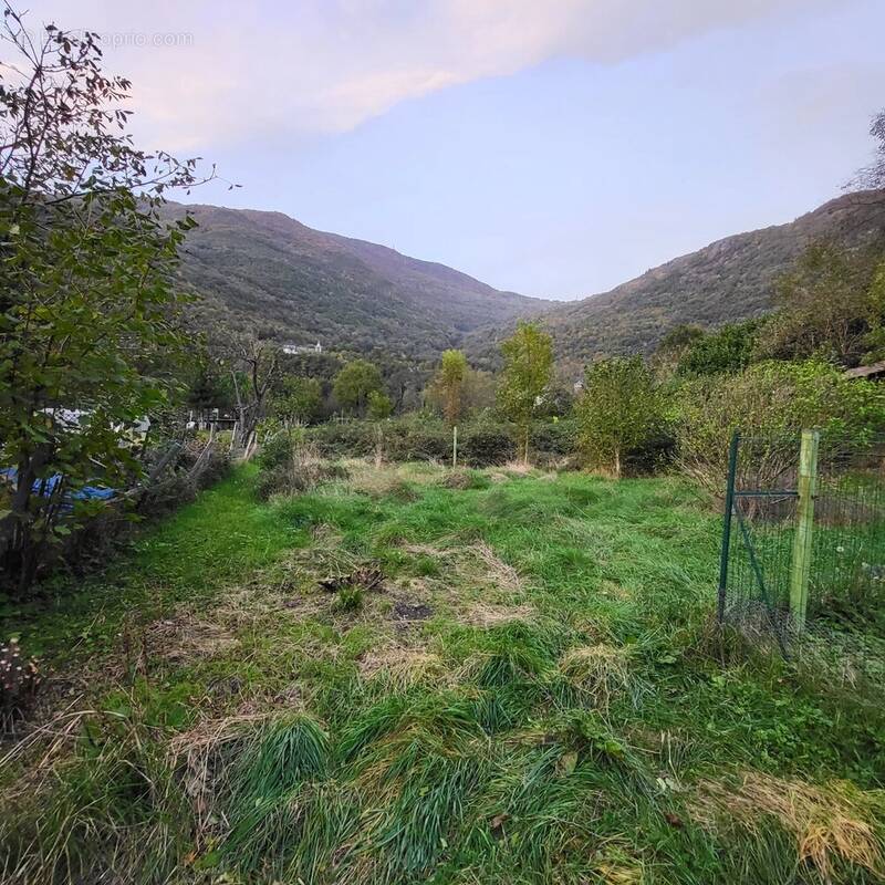 Terrain à SECHILIENNE