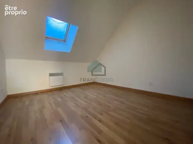 Maiche : appartement type f3 avec garage - photo 5