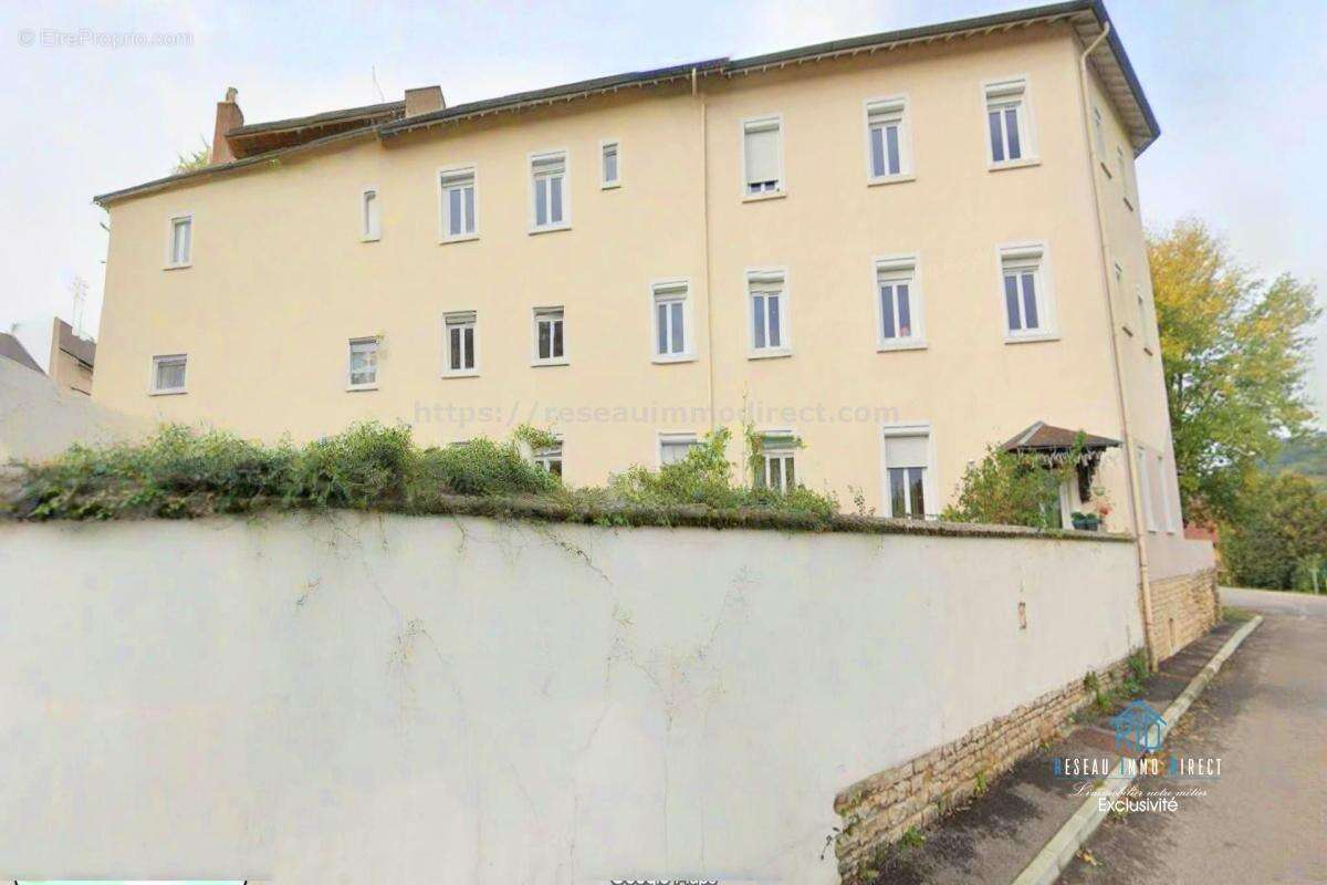 Appartement à CHABONS