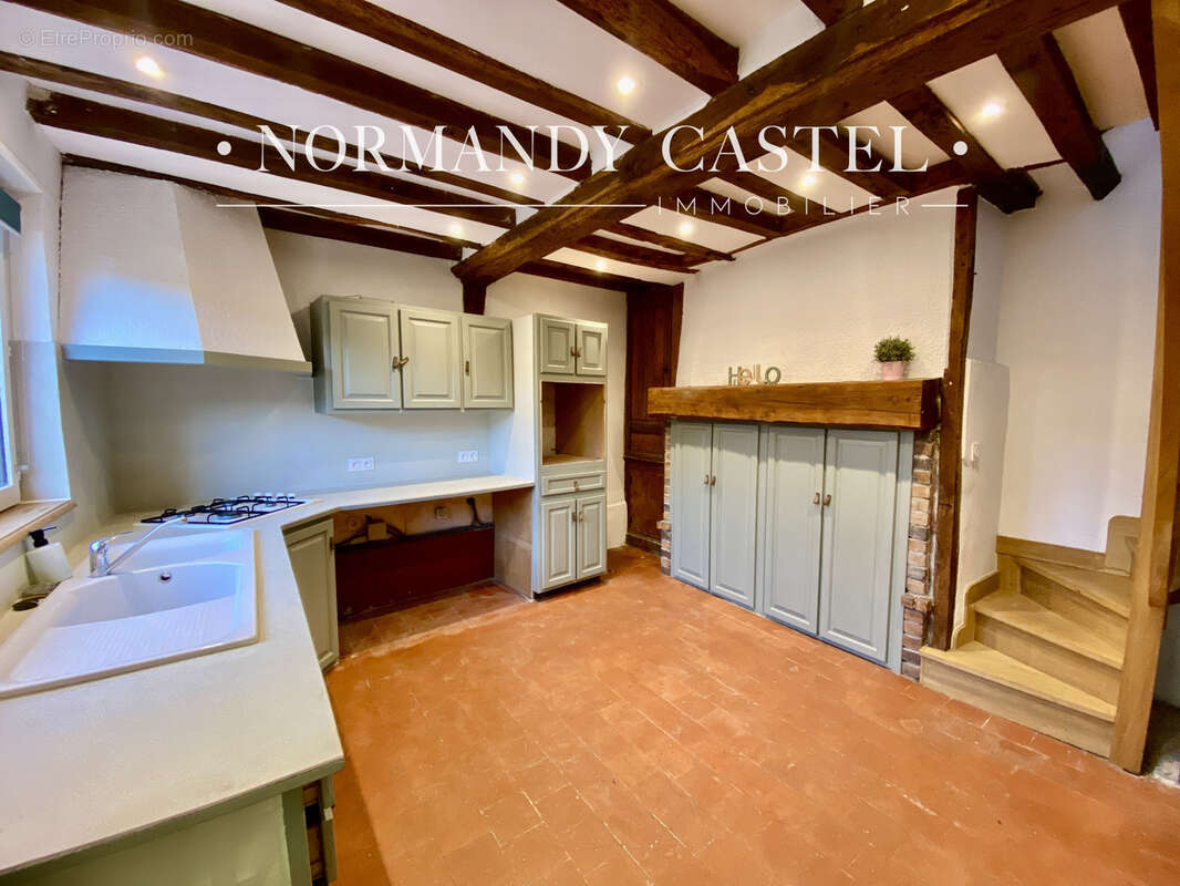 Maison à PONT-L'EVEQUE