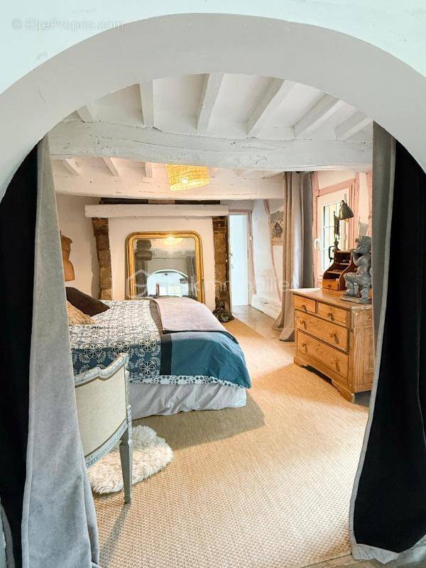 Maison à MATHONVILLE