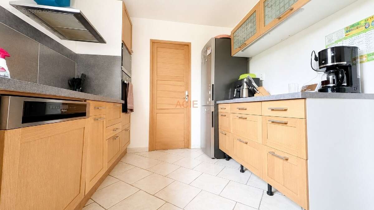 Maison 105 m² à Louvres  - photo 4
