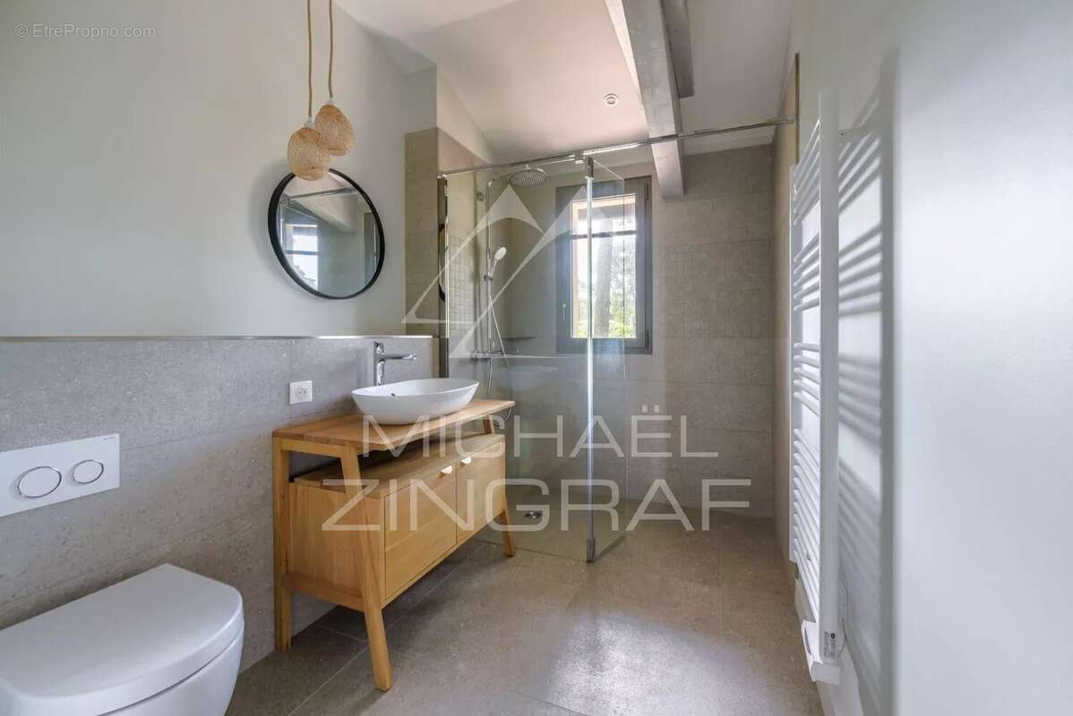 Maison à LE BOUSCAT