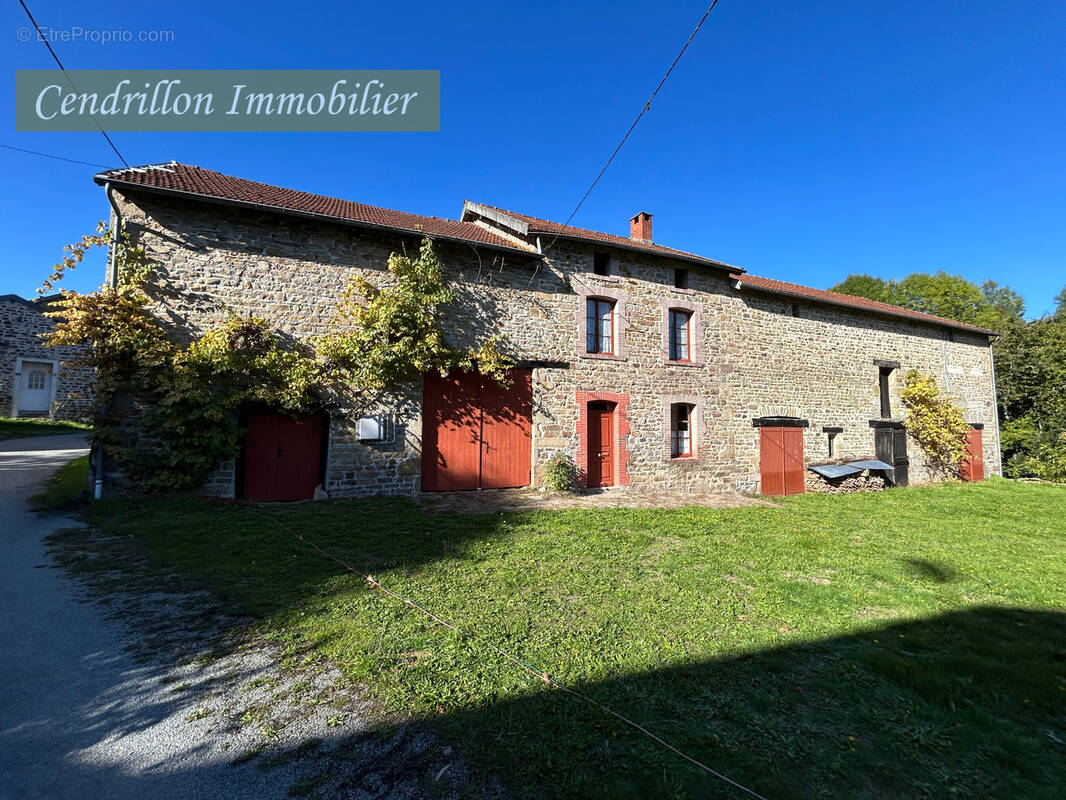 Maison à THAURON