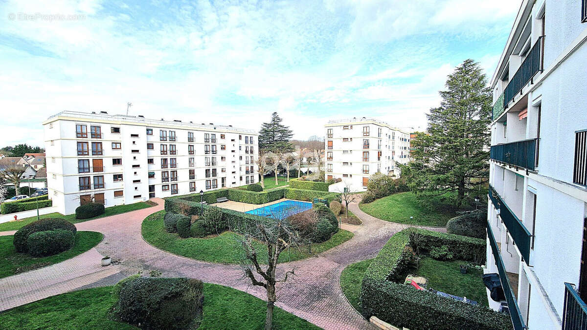Appartement à BOIS-D'ARCY
