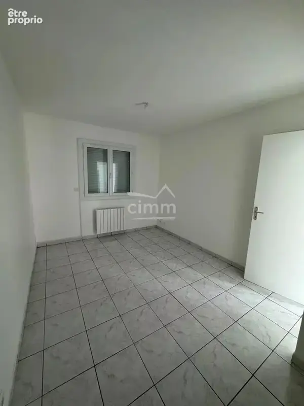 Maison T2 avec garage - photo 5